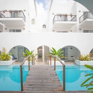 Hotel Mediterraneo, Tulum Pueblo